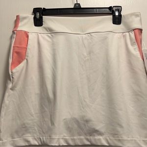 Greg Norman Skirt NWT Size Medium